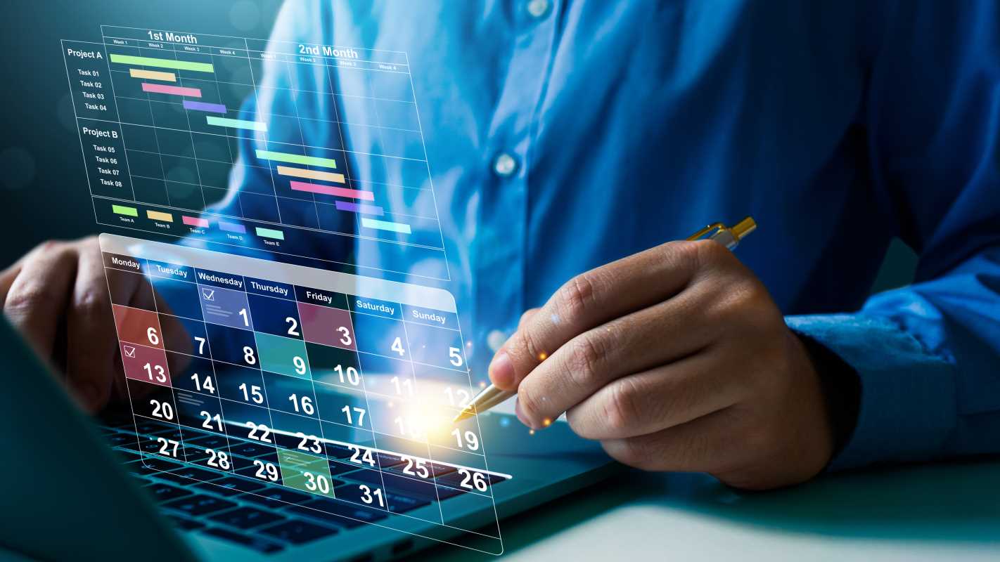 Why 2-Master Scheduling May Suit Co-Degree Lifelong Spanners